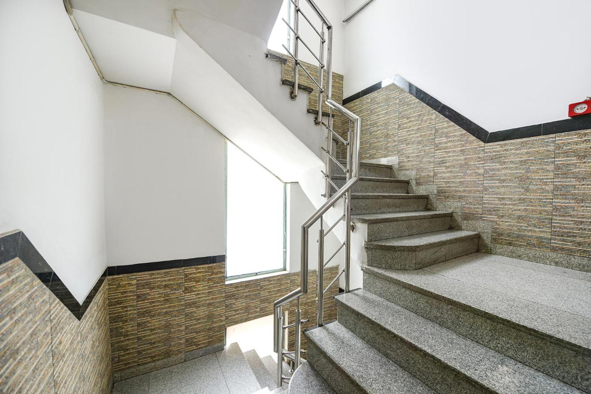 Fabhotel The Kings Plaza Ню Делхи Екстериор снимка