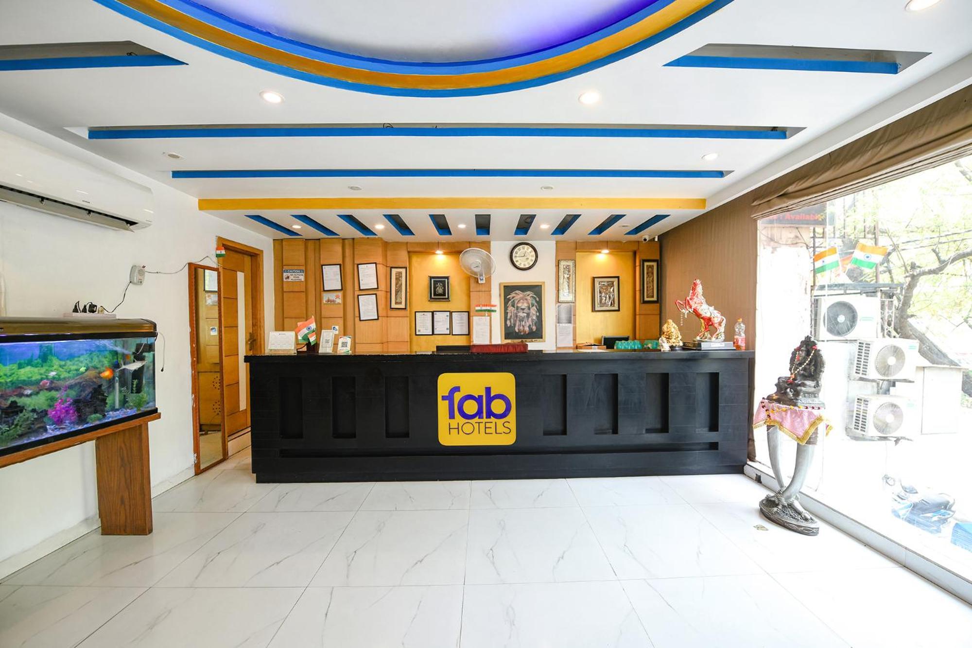 Fabhotel The Kings Plaza Ню Делхи Екстериор снимка